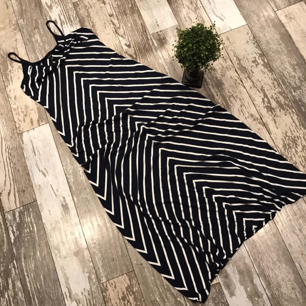 Ann Taylor Maxi Dress